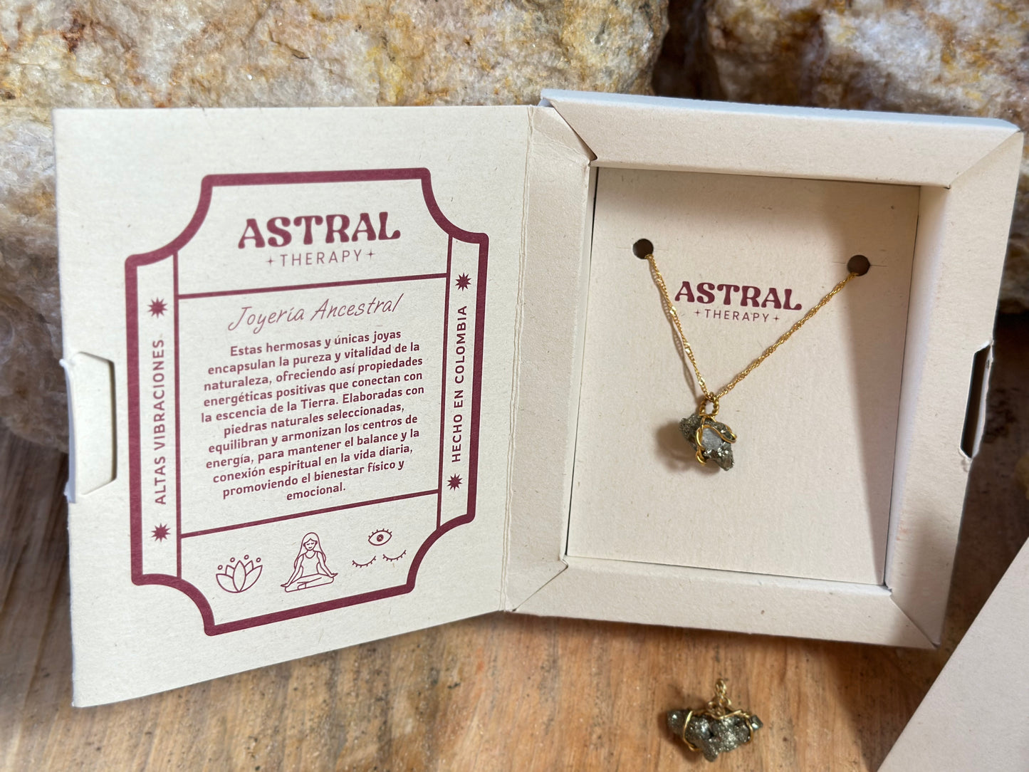 Cadenas en Pirita - Astral Therapy